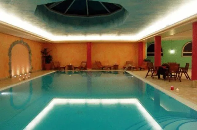 Hotel Carrara Serina  3*, Serina (Lombardy)
