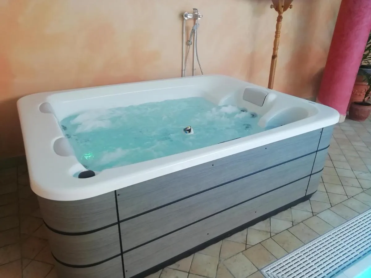 ***  Hotel Carrara Serina  Italy